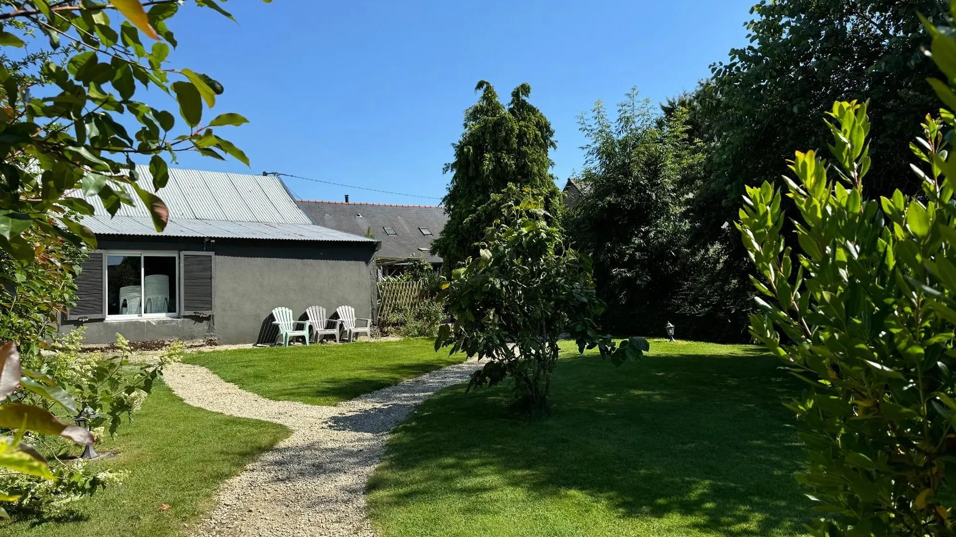 Grand Gite La Maison D'Amelie La Chapelle-Saint-Aubert Holiday home
