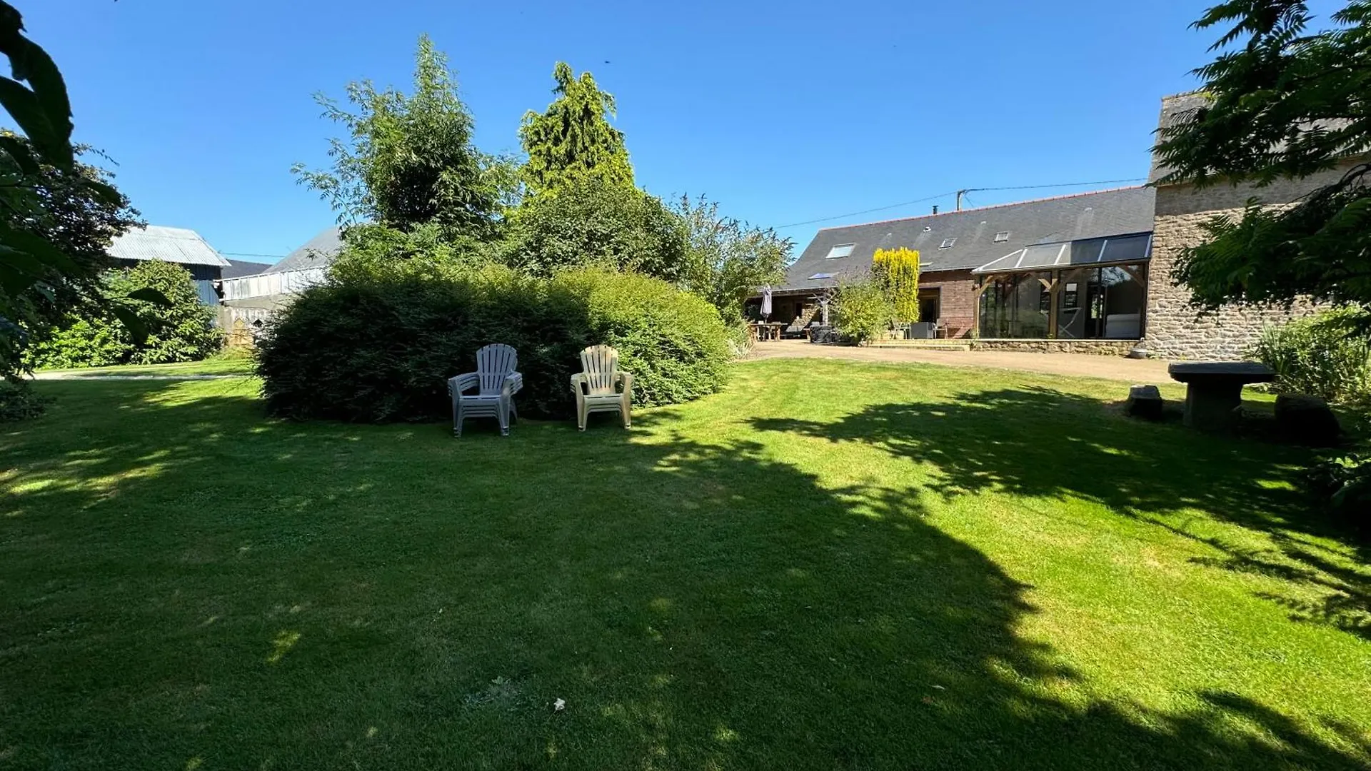 Holiday home Grand Gite La Maison D'Amelie La Chapelle-Saint-Aubert France